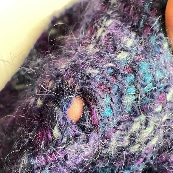Vintage Handmade Wool Mohair Fuzzy Wide Sleeve Short Sweater Top Blue Purple - Picture 8 of 9